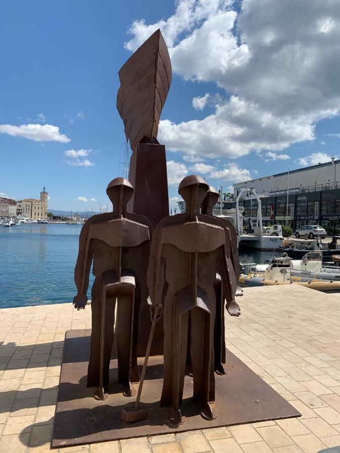 Appartamento Le Saint Loup La Ciotat Esterno foto